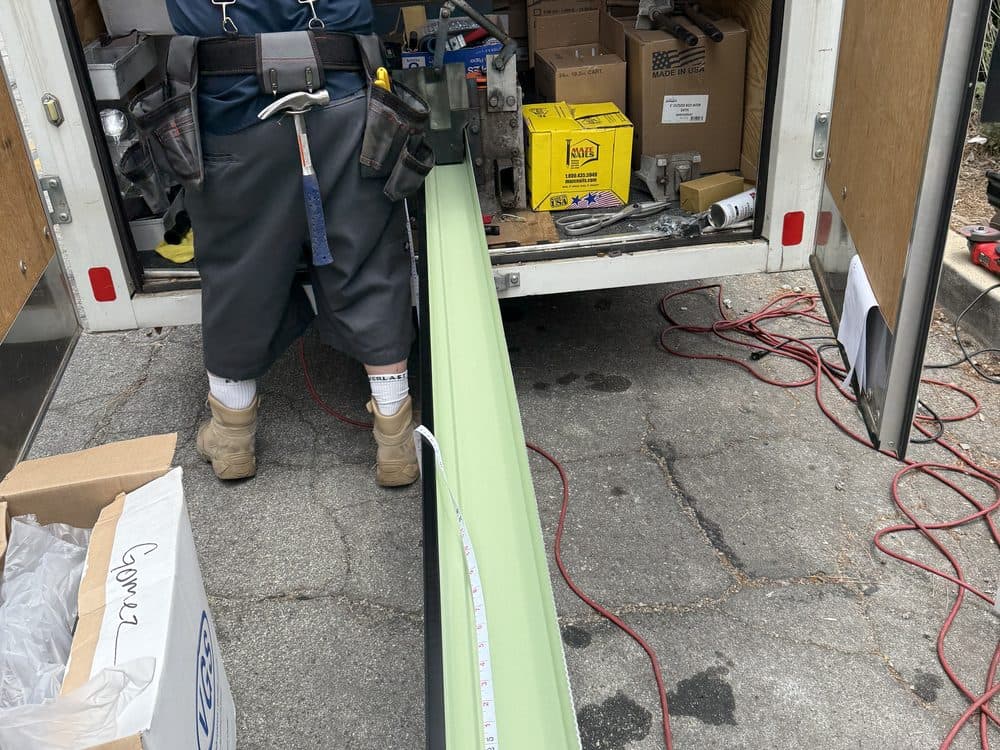 Window Wizards rain gutter installation & repair service in Los Angeles