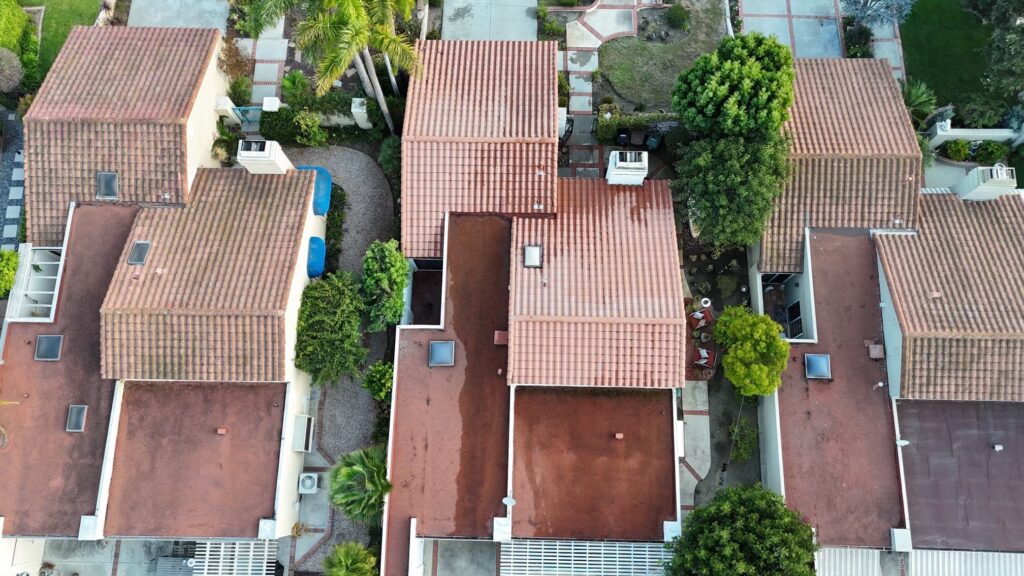 Impressive Tile Roof And Gutter Cleaning San Juan Capistrano CA
