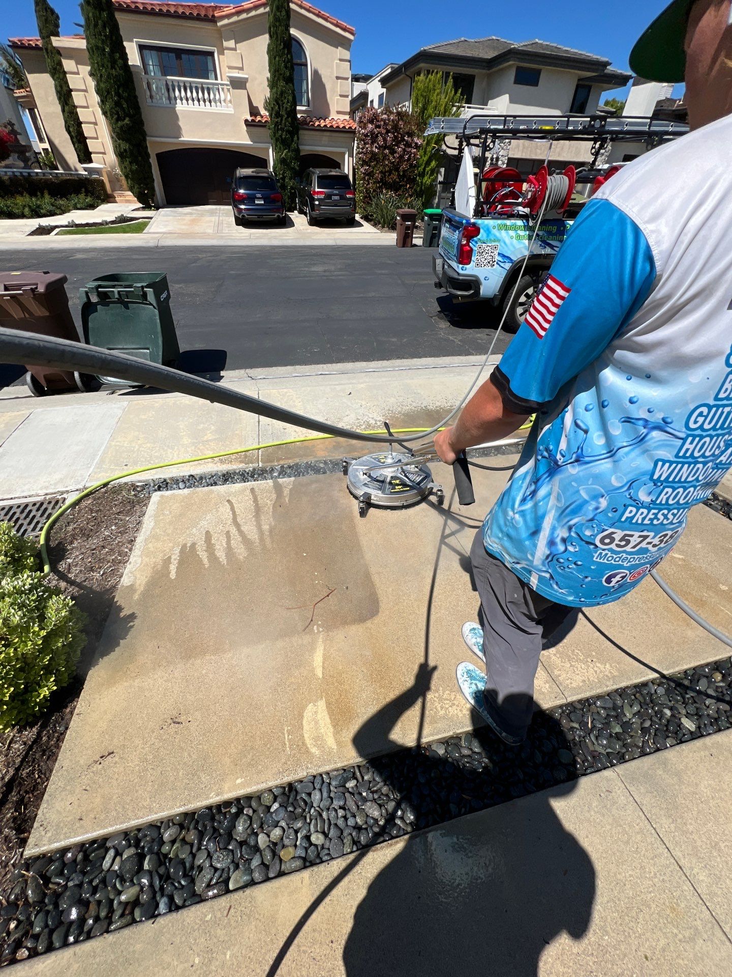 8cee917f 3741 46d3 b208 d0c5592c8fb8.jpg